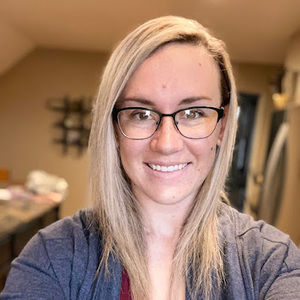 Meet your Posher, Amanda